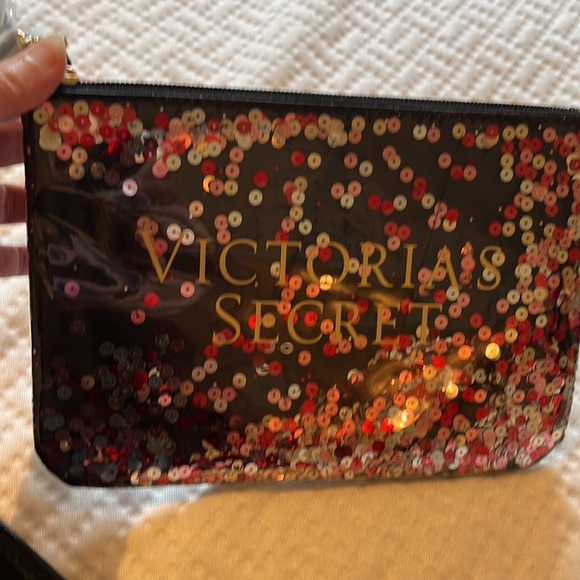 NWT Victoria’s Secret large sequin tote bag with matching accessory bag - Picture 12 of 13